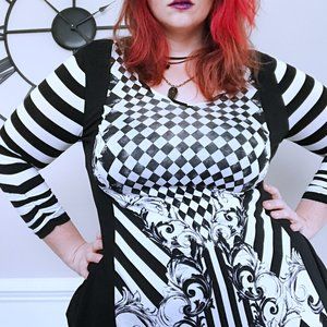 Grace Elements Sublimation Modernist Top